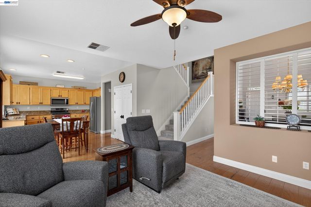 6997 Blue Grass Ct, Livermore, CA 94551
