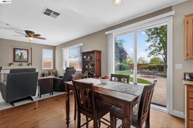 6997 Blue Grass Ct, Livermore, CA 94551