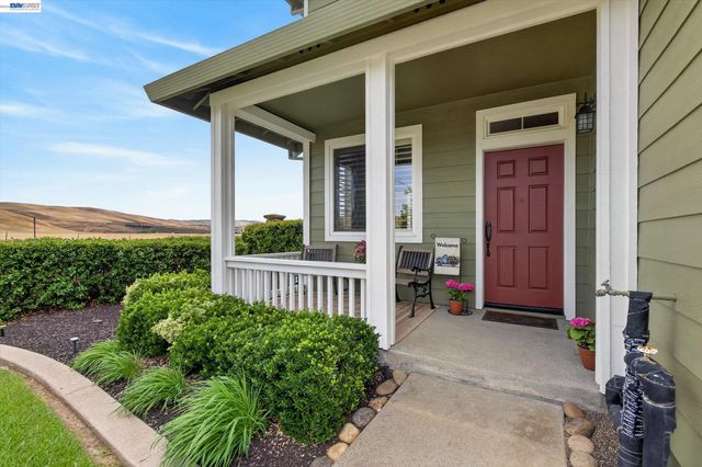 6997 Blue Grass Ct, Livermore, CA 94551