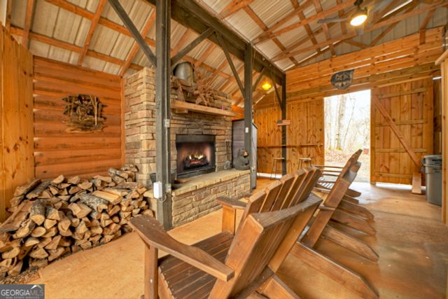 44 11th Street, Ellijay, GA 30540