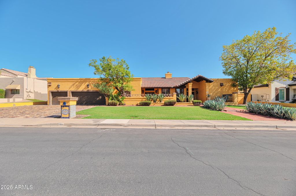 1626 E MALLORY Street, Mesa, AZ 85203 — exterior