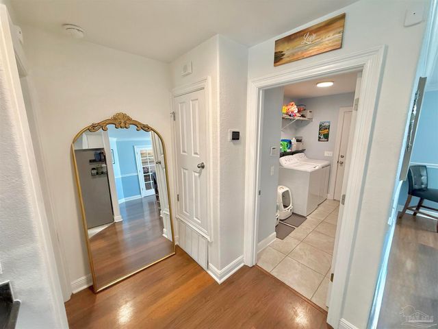 3101 Lost Creek Dr, Cantonment, FL 32533