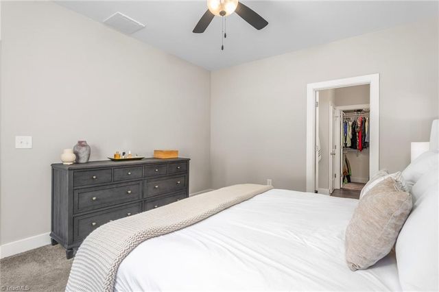 935 Cannon Crossing Circle, Greensboro, NC 27410