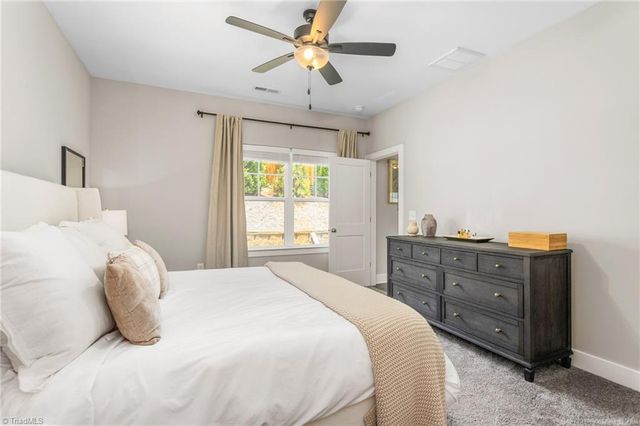 935 Cannon Crossing Circle, Greensboro, NC 27410