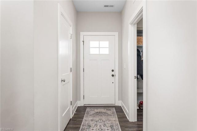 935 Cannon Crossing Circle, Greensboro, NC 27410