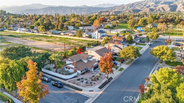 233 N Basilio, San Dimas, CA 91773