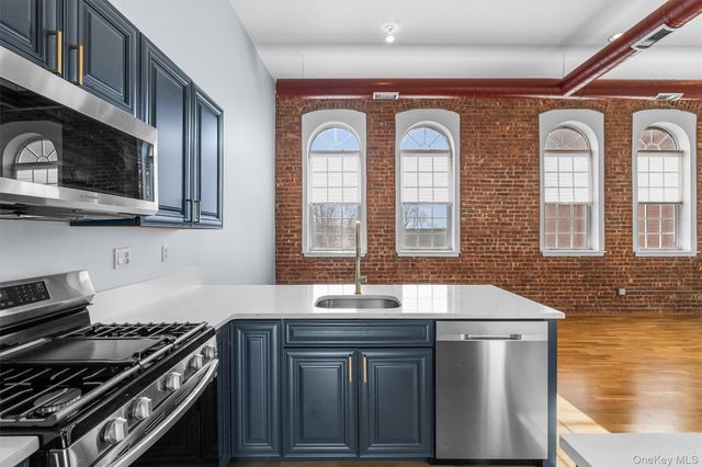 200 School House Road 4E, Peekskill, NY 10566