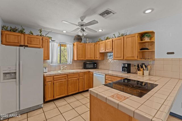 785 Santa Fe Drive, Wickenburg, AZ 85390