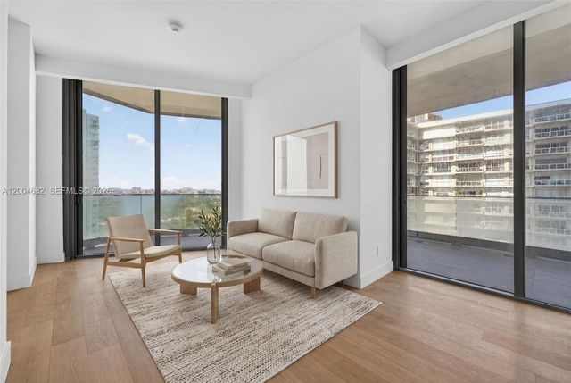 175 SE 25th Rd 1404, Miami, FL 33129