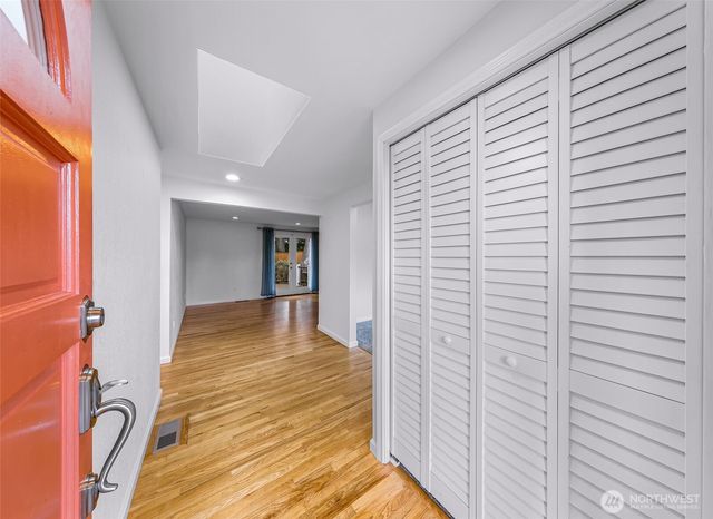 4010 Moody Place, Mount Vernon, WA 98274