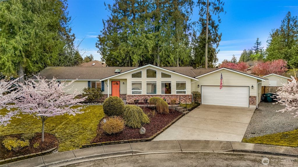 4010 Moody Place, Mount Vernon, WA 98274