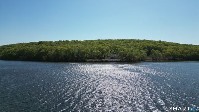 60 Heritage Road, East Lyme, CT 06333