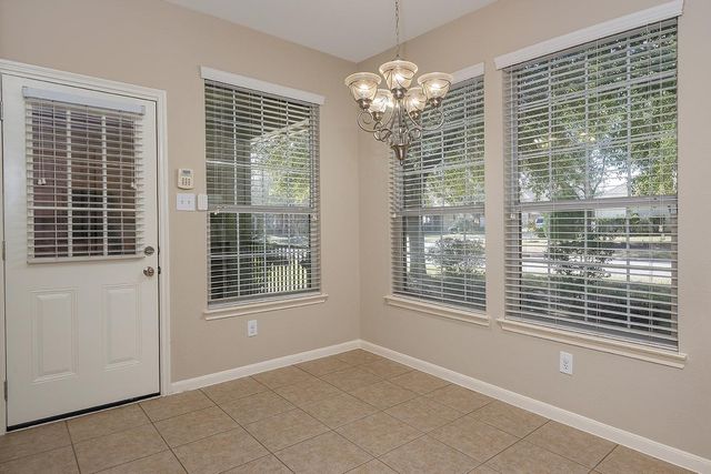 50 E Pipers Green, The Woodlands, TX 77382