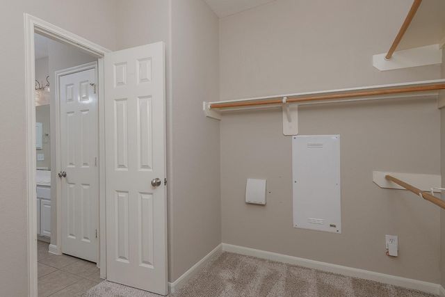 50 E Pipers Green, The Woodlands, TX 77382