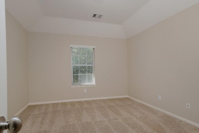 50 E Pipers Green, The Woodlands, TX 77382