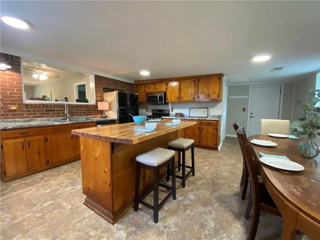 794 Old Allatoona Road SE, Cartersville, GA 30121