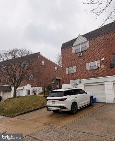 810 KENDRICK ST, Philadelphia, PA 19111