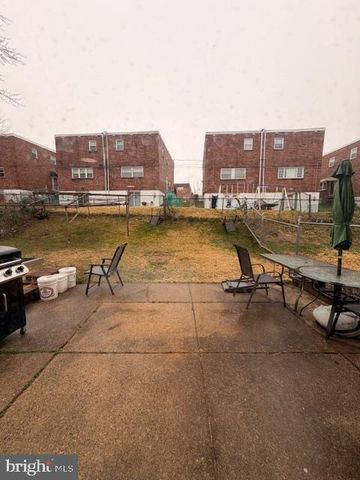 810 KENDRICK ST, Philadelphia, PA 19111