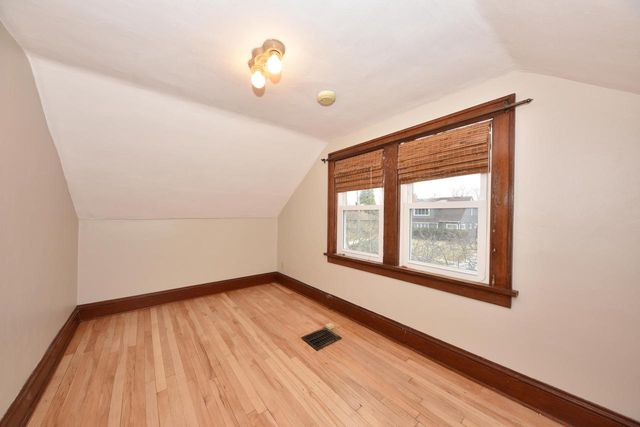 1320 Manitowoc AVENUE, South Milwaukee, WI 53172