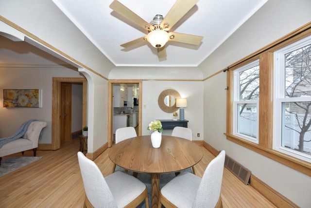 1320 Manitowoc AVENUE, South Milwaukee, WI 53172