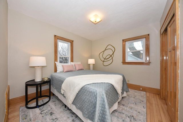 1320 Manitowoc AVENUE, South Milwaukee, WI 53172