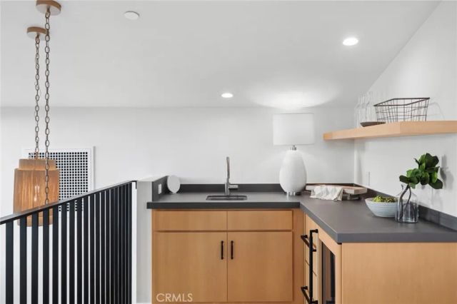 1717 E Ocean Boulevard, Newport Beach, CA 92661