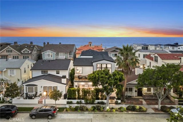 1717 E Ocean Boulevard, Newport Beach, CA 92661