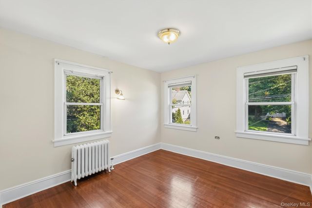 15 Ferncliff Road, Scarsdale, NY 10583
