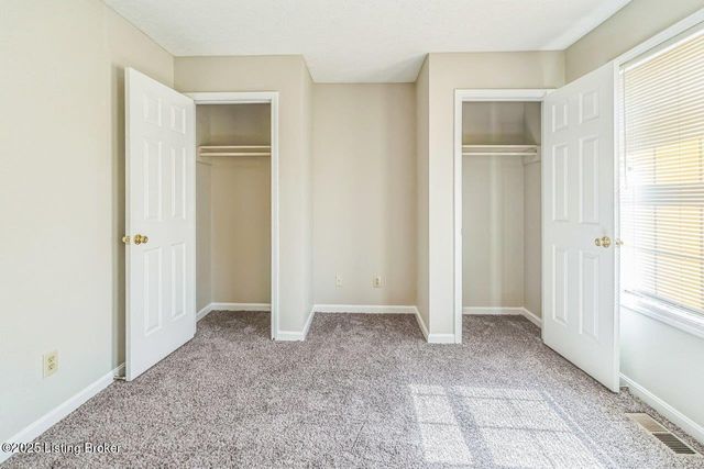 4237 Grantline View Ct, New Albany, IN 47150