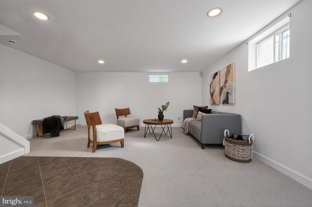 3772 KELLER AVE, Alexandria, VA 22302