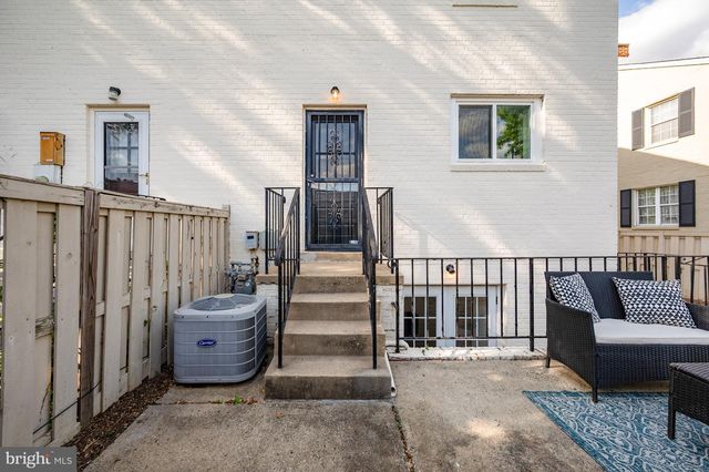 3772 KELLER AVE, Alexandria, VA 22302