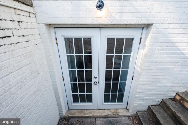 3772 KELLER AVE, Alexandria, VA 22302