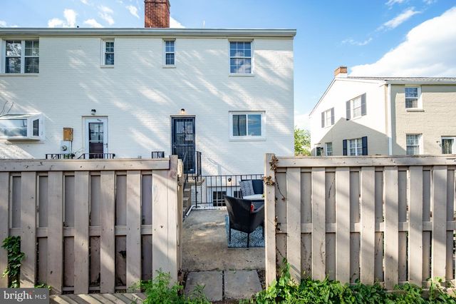 3772 KELLER AVE, Alexandria, VA 22302