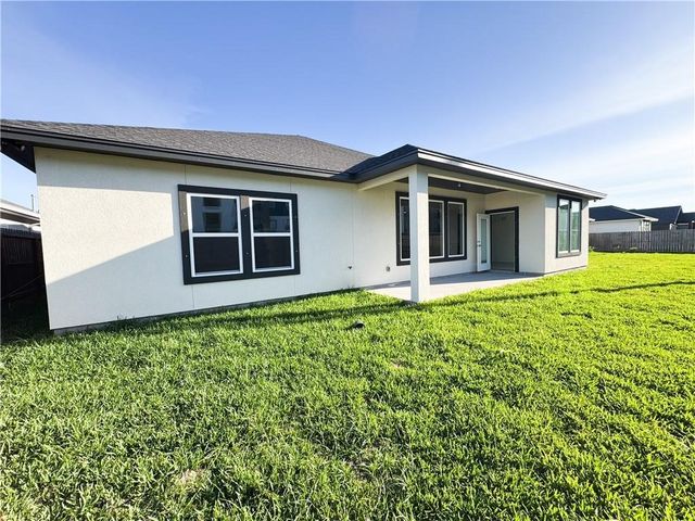 3837 Morteza Dr, Corpus Christi, TX 78414