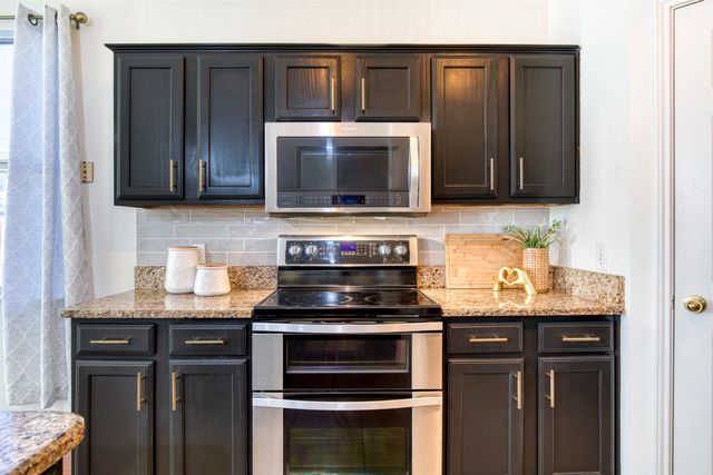 2805 Whetstone Drive, Corinth, TX 76210