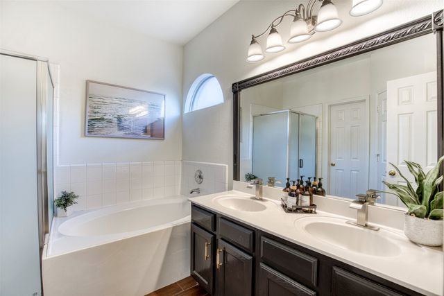 2805 Whetstone Drive, Corinth, TX 76210