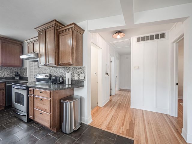 5206 Bridgeview Drive, Evansville, IN 47712