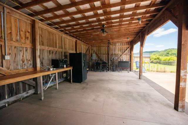 4153 Copper Creek Road, Berea, KY 40403