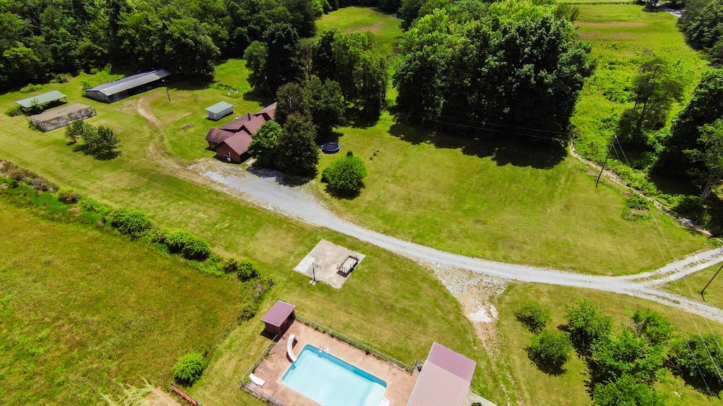 4153 Copper Creek Road, Berea, KY 40403