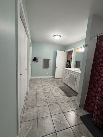 5005 Suter Dr, Nashville, TN 37211