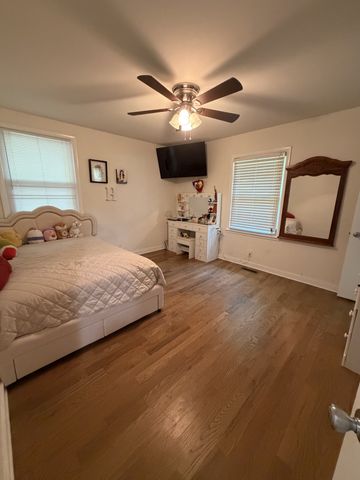 5005 Suter Dr, Nashville, TN 37211
