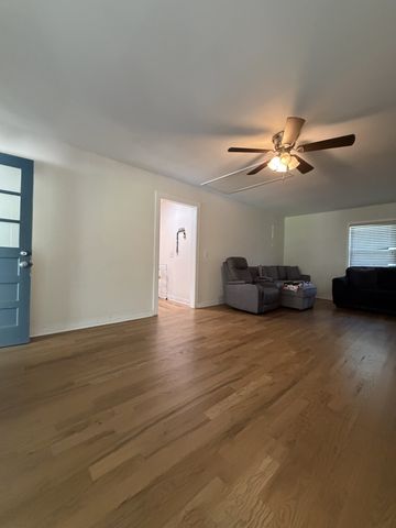5005 Suter Dr, Nashville, TN 37211