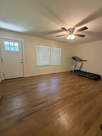 5005 Suter Dr, Nashville, TN 37211