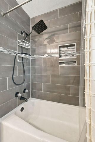 16641 Whitewood Avenue, Prior Lake, MN 55372