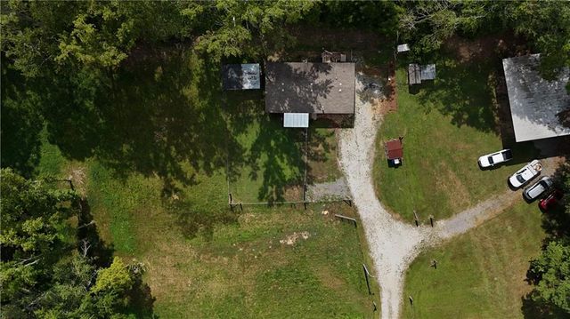1402 Highway 101 S, Temple, GA 30179