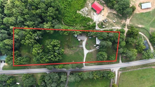 1402 Highway 101 S, Temple, GA 30179