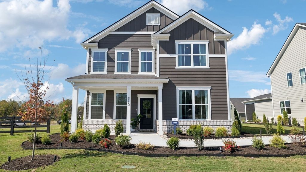 309 Harvest Point Blvd, Spring Hill, TN 37174