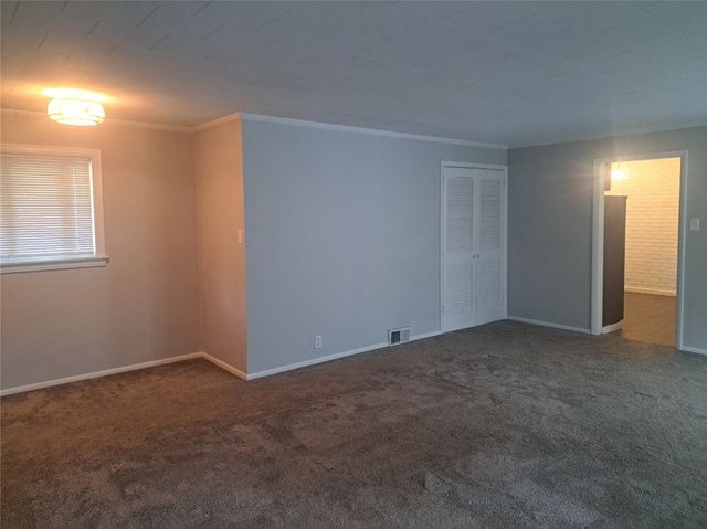 147 Taylor Run Rd, Carroll Twp, PA 15063
