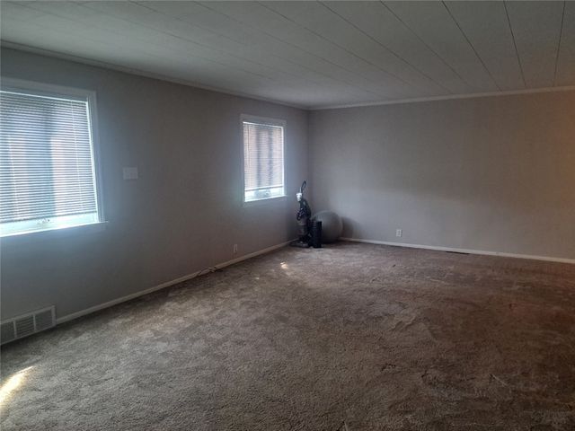 147 Taylor Run Rd, Carroll Twp, PA 15063