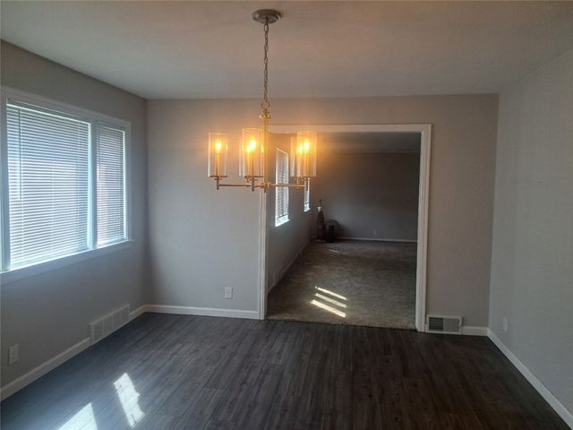 147 Taylor Run Rd, Carroll Twp, PA 15063